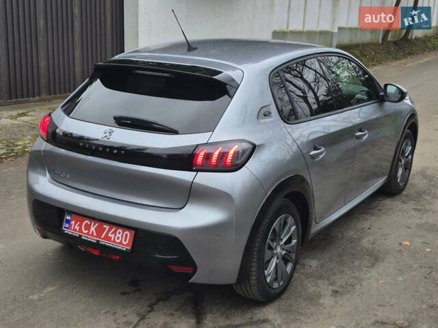Сірий Пежо 208, об'ємом двигуна 0 л та пробігом 110 тис. км за 15107 $, фото 5 на Automoto.ua