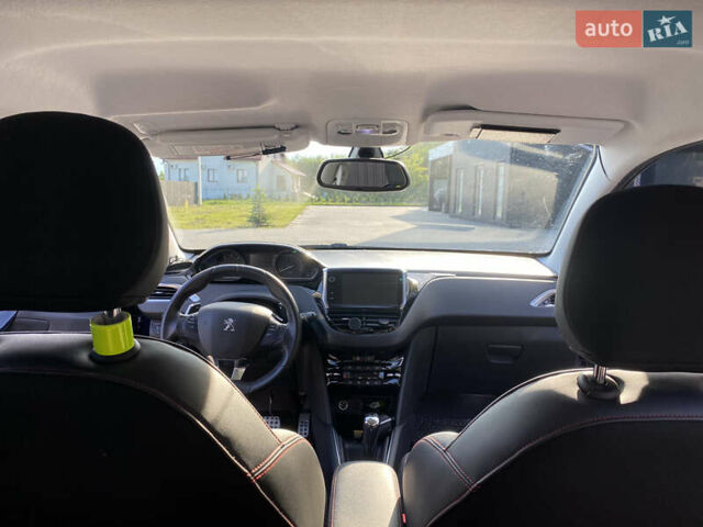 Синий Пежо 208, объемом двигателя 1.56 л и пробегом 119 тыс. км за 11000 $, фото 2 на Automoto.ua
