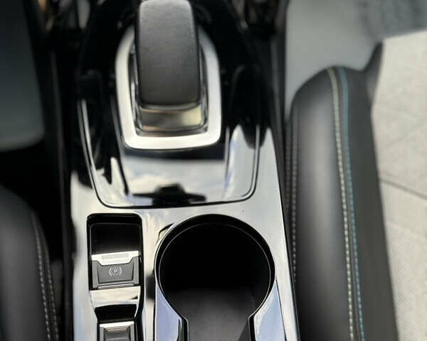 Синий Пежо 208, объемом двигателя 0 л и пробегом 135 тыс. км за 15700 $, фото 34 на Automoto.ua