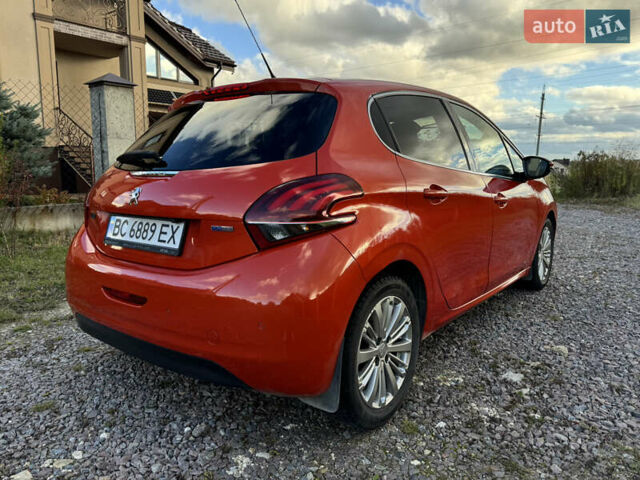 Помаранчевий Пежо 208, об'ємом двигуна 1.2 л та пробігом 125 тис. км за 8300 $, фото 5 на Automoto.ua