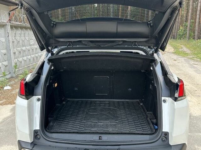 Белый Пежо 3008, объемом двигателя 0 л и пробегом 106 тыс. км за 23700 $, фото 16 на Automoto.ua