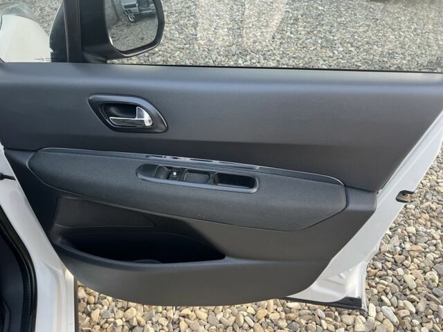 Белый Пежо 3008, объемом двигателя 1.6 л и пробегом 203 тыс. км за 6499 $, фото 8 на Automoto.ua