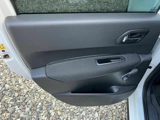 Белый Пежо 3008, объемом двигателя 1.6 л и пробегом 203 тыс. км за 6499 $, фото 13 на Automoto.ua