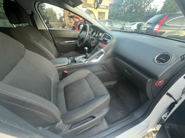 Белый Пежо 3008, объемом двигателя 1.6 л и пробегом 203 тыс. км за 6499 $, фото 9 на Automoto.ua