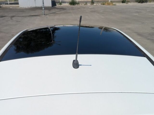 Пежо 3008 2010 в Днепре (Днепропетровске) на Automoto.ua Белый Пежо 3008, объемом двигателя 2 л и пробегом 224 тыс. км за 10100 $, фото 10 на Automoto.ua