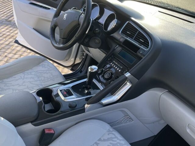 Белый Пежо 3008, объемом двигателя 1.6 л и пробегом 240 тыс. км за 8300 $, фото 14 на Automoto.ua