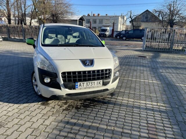 Белый Пежо 3008, объемом двигателя 1.6 л и пробегом 240 тыс. км за 8300 $, фото 1 на Automoto.ua