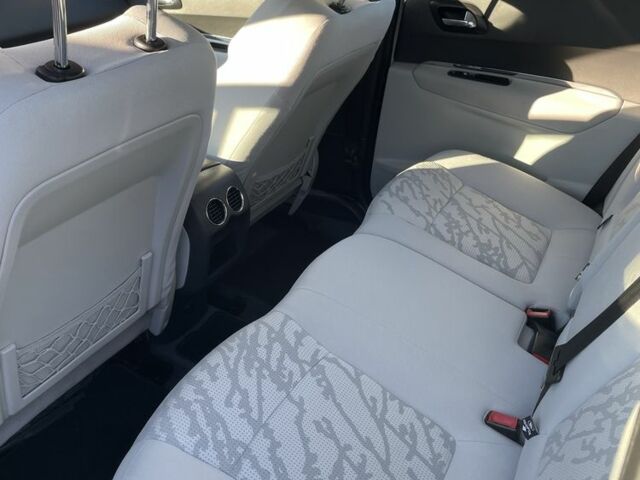 Белый Пежо 3008, объемом двигателя 1.6 л и пробегом 240 тыс. км за 8300 $, фото 11 на Automoto.ua