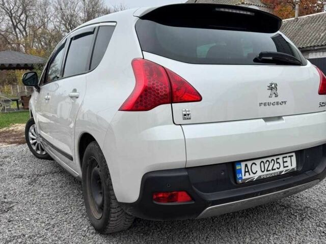 Белый Пежо 3008, объемом двигателя 2 л и пробегом 223 тыс. км за 12800 $, фото 5 на Automoto.ua