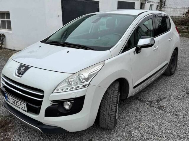 Белый Пежо 3008, объемом двигателя 2 л и пробегом 223 тыс. км за 12800 $, фото 1 на Automoto.ua