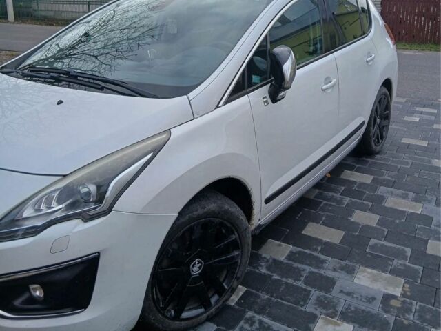 Білий Пежо 3008, об'ємом двигуна 2 л та пробігом 118 тис. км за 12000 $, фото 2 на Automoto.ua