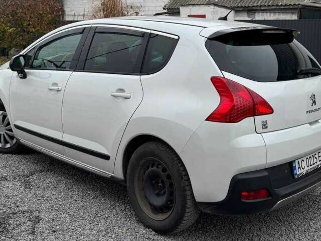 Белый Пежо 3008, объемом двигателя 2 л и пробегом 223 тыс. км за 12800 $, фото 3 на Automoto.ua