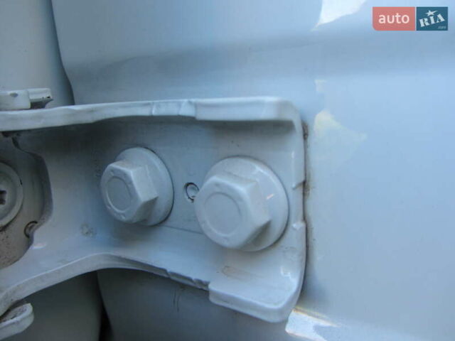 Белый Пежо 3008, объемом двигателя 1.6 л и пробегом 227 тыс. км за 8900 $, фото 29 на Automoto.ua