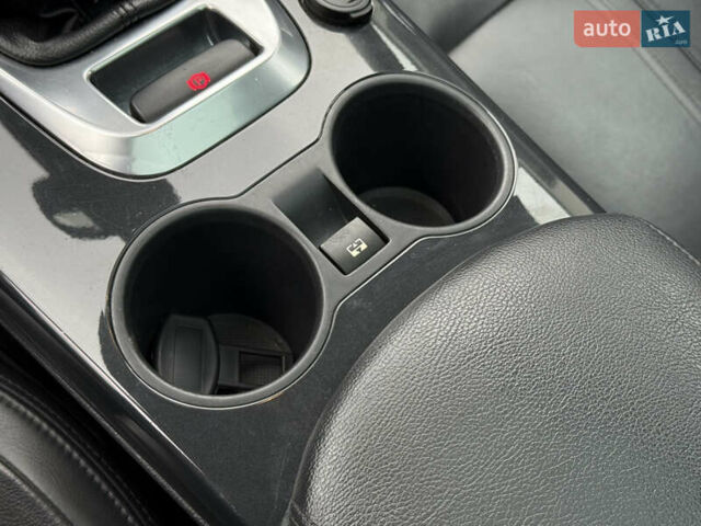 Білий Пежо 3008, об'ємом двигуна 1.6 л та пробігом 230 тис. км за 6900 $, фото 37 на Automoto.ua