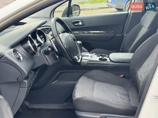 Белый Пежо 3008, объемом двигателя 1.6 л и пробегом 181 тыс. км за 8650 $, фото 20 на Automoto.ua