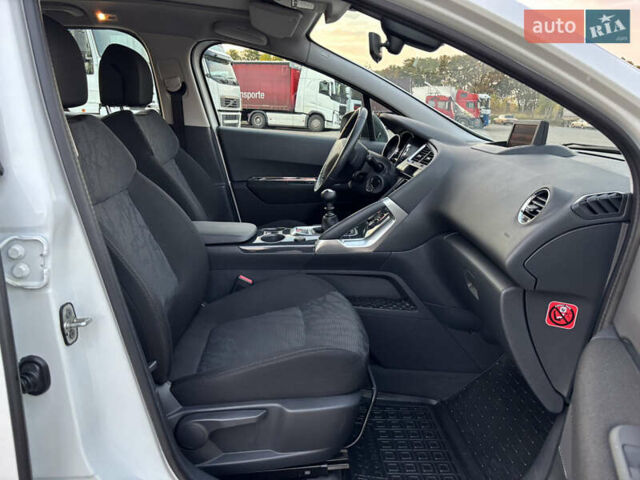 Пежо 3008 2010 в Черкассах на Automoto.ua Белый Пежо 3008, объемом двигателя 1.6 л и пробегом 169 тыс. км за 7950 $, фото 13 на Automoto.ua