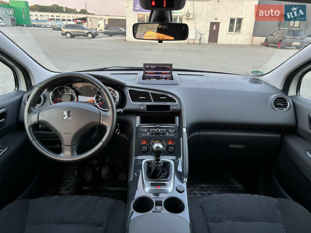 Пежо 3008 2010 в Черкассах на Automoto.ua Белый Пежо 3008, объемом двигателя 1.6 л и пробегом 169 тыс. км за 7950 $, фото 10 на Automoto.ua