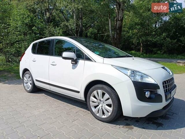 Белый Пежо 3008, объемом двигателя 2 л и пробегом 198 тыс. км за 9200 $, фото 2 на Automoto.ua