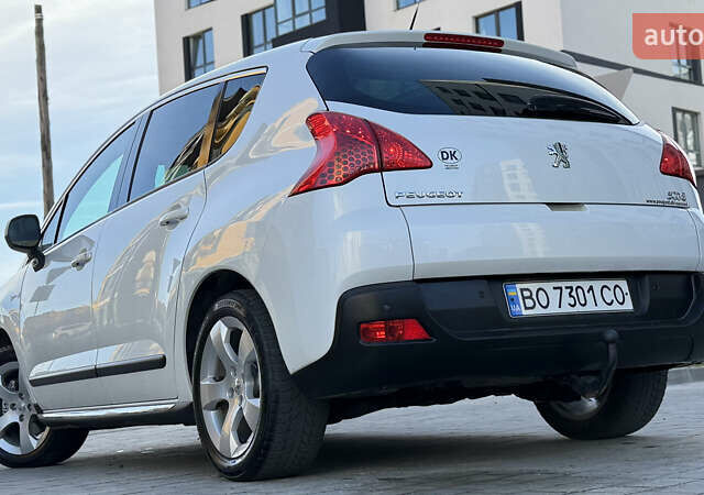 Белый Пежо 3008, объемом двигателя 2 л и пробегом 213 тыс. км за 8950 $, фото 19 на Automoto.ua