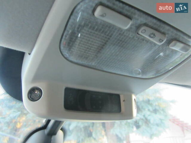 Белый Пежо 3008, объемом двигателя 1.6 л и пробегом 227 тыс. км за 8900 $, фото 22 на Automoto.ua