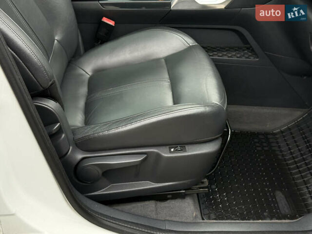 Білий Пежо 3008, об'ємом двигуна 1.6 л та пробігом 230 тис. км за 6900 $, фото 58 на Automoto.ua