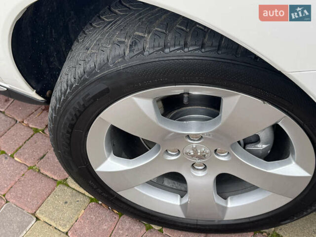 Белый Пежо 3008, объемом двигателя 1.6 л и пробегом 181 тыс. км за 8650 $, фото 48 на Automoto.ua