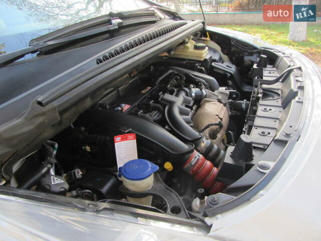 Белый Пежо 3008, объемом двигателя 1.6 л и пробегом 227 тыс. км за 8900 $, фото 25 на Automoto.ua