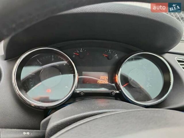 Білий Пежо 3008, об'ємом двигуна 2 л та пробігом 196 тис. км за 8350 $, фото 21 на Automoto.ua
