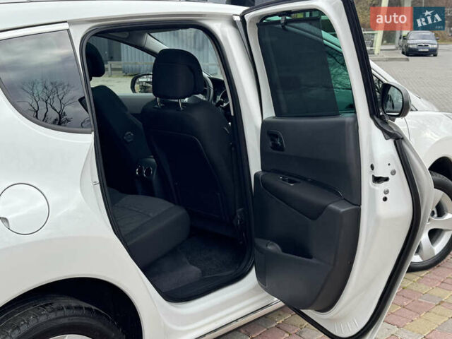 Білий Пежо 3008, об'ємом двигуна 1.6 л та пробігом 181 тис. км за 8650 $, фото 37 на Automoto.ua