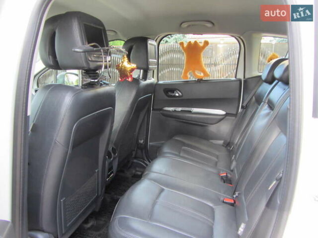 Белый Пежо 3008, объемом двигателя 1.6 л и пробегом 227 тыс. км за 8900 $, фото 54 на Automoto.ua