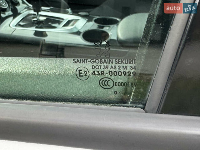 Белый Пежо 3008, объемом двигателя 1.6 л и пробегом 181 тыс. км за 8650 $, фото 44 на Automoto.ua