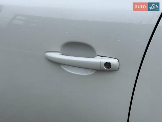 Білий Пежо 3008, об'ємом двигуна 1.6 л та пробігом 230 тис. км за 6900 $, фото 23 на Automoto.ua