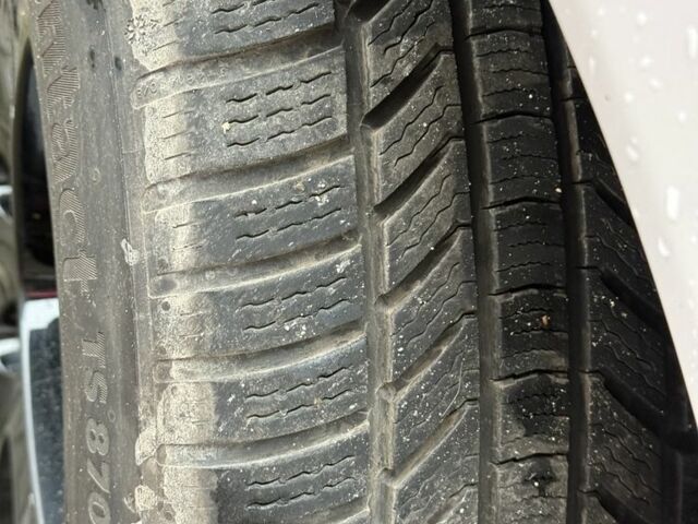 Белый Пежо 3008, объемом двигателя 1.6 л и пробегом 260 тыс. км за 8500 $, фото 5 на Automoto.ua