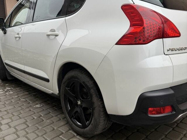 Белый Пежо 3008, объемом двигателя 1.6 л и пробегом 260 тыс. км за 8500 $, фото 3 на Automoto.ua