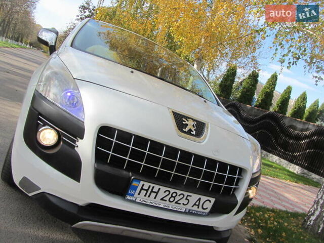 Белый Пежо 3008, объемом двигателя 1.6 л и пробегом 227 тыс. км за 8900 $, фото 78 на Automoto.ua