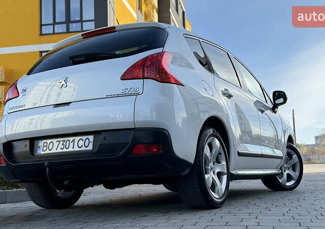 Белый Пежо 3008, объемом двигателя 2 л и пробегом 213 тыс. км за 8950 $, фото 24 на Automoto.ua