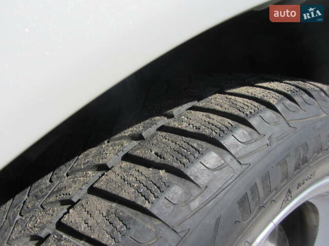 Белый Пежо 3008, объемом двигателя 1.6 л и пробегом 227 тыс. км за 8900 $, фото 89 на Automoto.ua