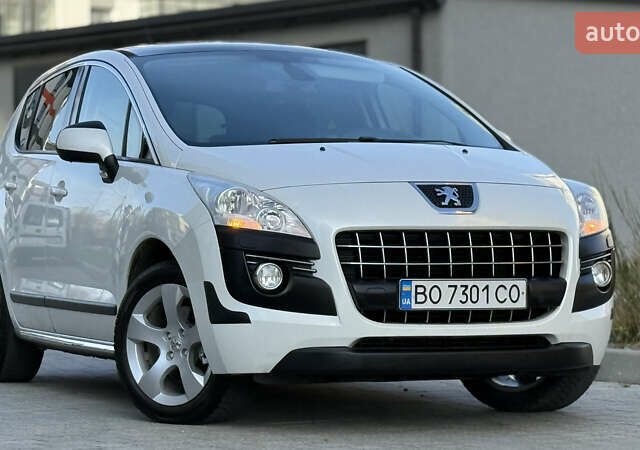 Белый Пежо 3008, объемом двигателя 2 л и пробегом 213 тыс. км за 8950 $, фото 7 на Automoto.ua