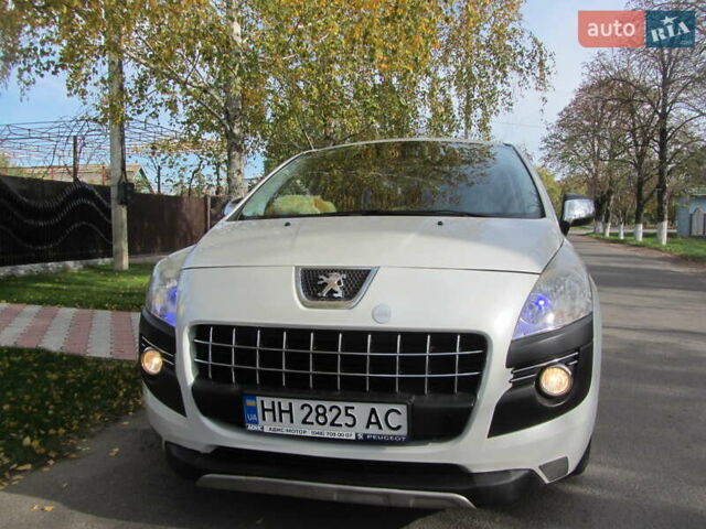 Белый Пежо 3008, объемом двигателя 1.6 л и пробегом 227 тыс. км за 8900 $, фото 48 на Automoto.ua