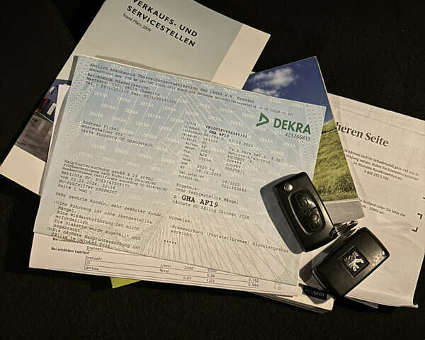 Пежо 3008 2010 в Черкассах на Automoto.ua Белый Пежо 3008, объемом двигателя 1.6 л и пробегом 169 тыс. км за 7950 $, фото 23 на Automoto.ua