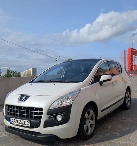 Білий Пежо 3008, об'ємом двигуна 2 л та пробігом 271 тис. км за 10300 $, фото 10 на Automoto.ua