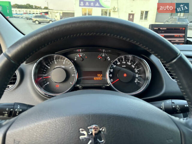 Пежо 3008 2010 в Черкассах на Automoto.ua Белый Пежо 3008, объемом двигателя 1.6 л и пробегом 169 тыс. км за 7950 $, фото 16 на Automoto.ua