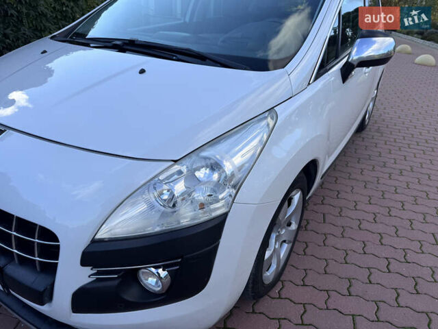 Пежо 3008 2011 в Черновцах на Automoto.ua Белый Пежо 3008, объемом двигателя 2 л и пробегом 256 тыс. км за 8999 $, фото 10 на Automoto.ua