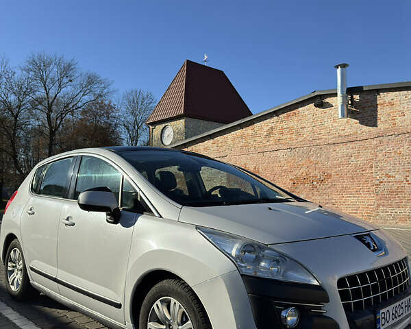 Белый Пежо 3008, объемом двигателя 1.56 л и пробегом 253 тыс. км за 8100 $, фото 1 на Automoto.ua