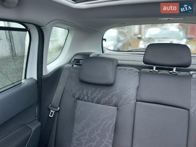 Пежо 3008 2011 в Сумах на Automoto.ua Белый Пежо 3008, объемом двигателя 1.6 л и пробегом 217 тыс. км за 10000 $, фото 64 на Automoto.ua