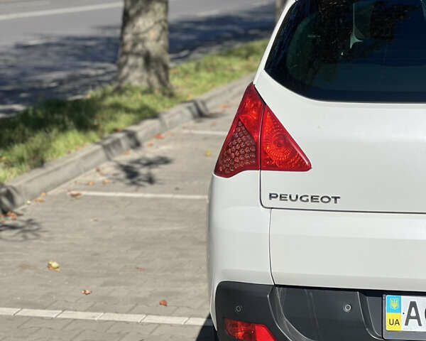 Пежо 3008 2011 в Луцке на Automoto.ua Белый Пежо 3008, объемом двигателя 1.56 л и пробегом 182 тыс. км за 8500 $, фото 13 на Automoto.ua