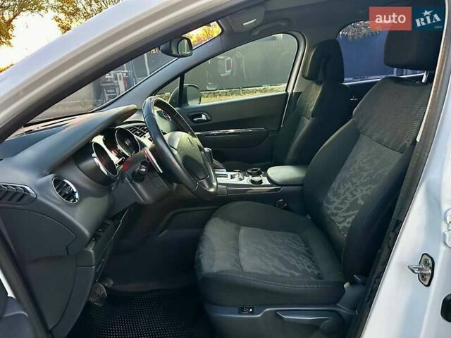 Белый Пежо 3008, объемом двигателя 1.56 л и пробегом 188 тыс. км за 8333 $, фото 15 на Automoto.ua