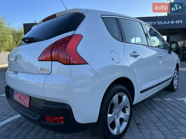 Білий Пежо 3008, об'ємом двигуна 1.6 л та пробігом 215 тис. км за 8950 $, фото 4 на Automoto.ua