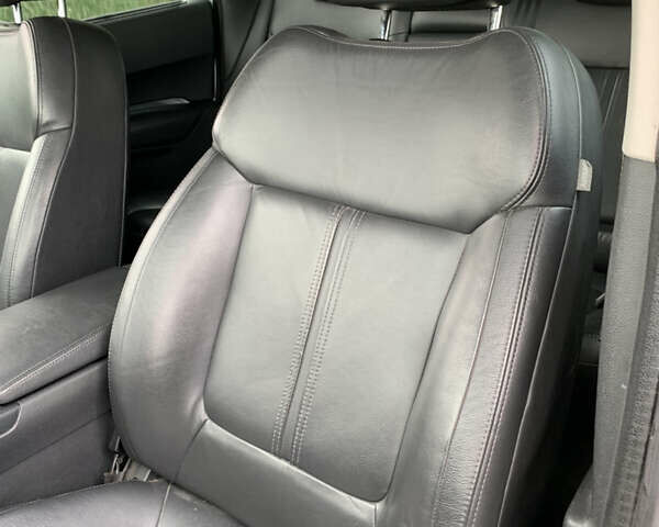 Білий Пежо 3008, об'ємом двигуна 1.6 л та пробігом 194 тис. км за 11000 $, фото 19 на Automoto.ua