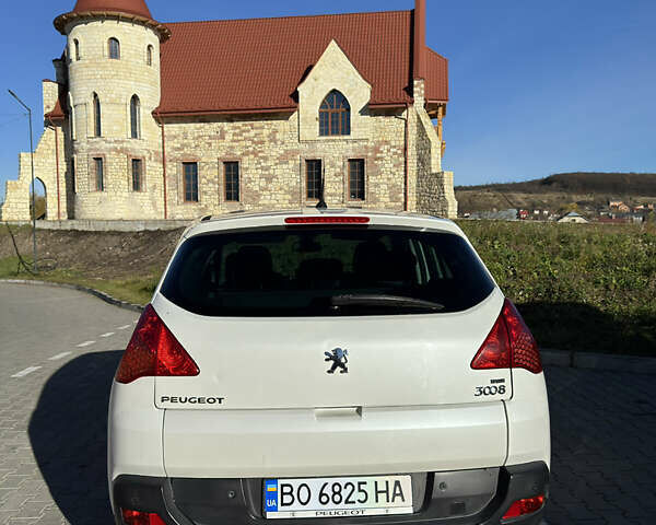 Белый Пежо 3008, объемом двигателя 1.56 л и пробегом 253 тыс. км за 8100 $, фото 4 на Automoto.ua